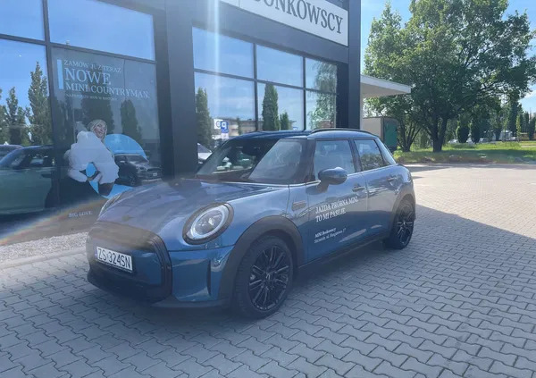 zachodniopomorskie MINI Cooper cena 114500 przebieg: 5000, rok produkcji 2023 z Stęszew